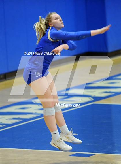 Thumbnail 1 in Tesoro @ Santa Margarita (CIF SS D2 Playoff) photogallery.
