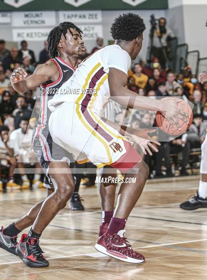 Thumbnail 3 in Mount Vernon vs North Rockland (Section 1 Class AA Final) photogallery.