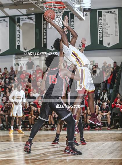Thumbnail 1 in Mount Vernon vs North Rockland (Section 1 Class AA Final) photogallery.