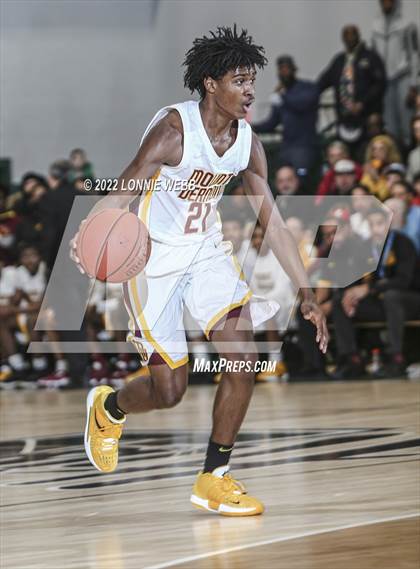 Thumbnail 3 in Mount Vernon vs North Rockland (Section 1 Class AA Final) photogallery.