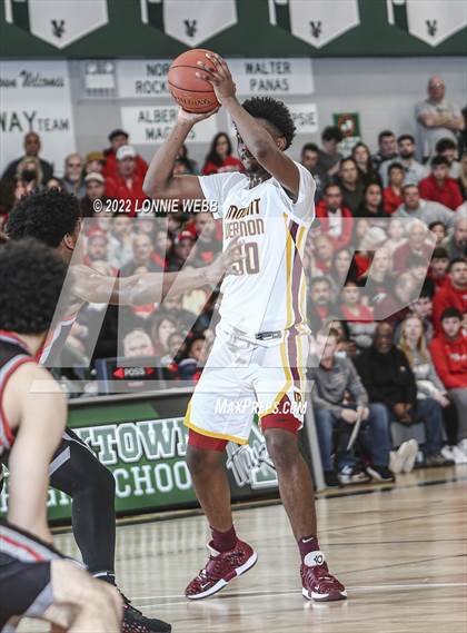 Thumbnail 1 in Mount Vernon vs North Rockland (Section 1 Class AA Final) photogallery.