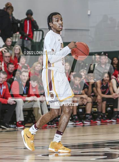Thumbnail 1 in Mount Vernon vs North Rockland (Section 1 Class AA Final) photogallery.