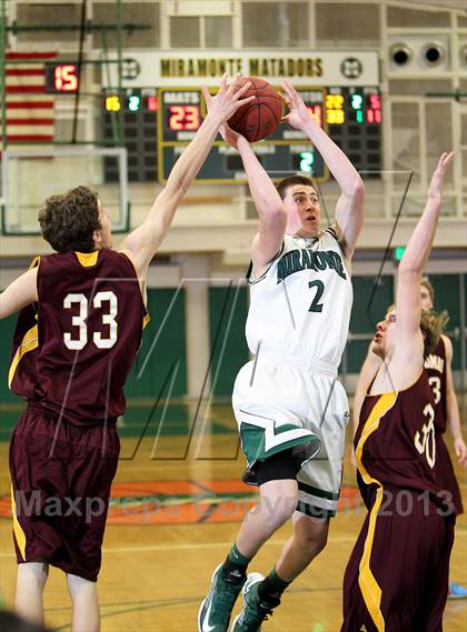 Thumbnail 1 in Las Lomas @ Miramonte photogallery.