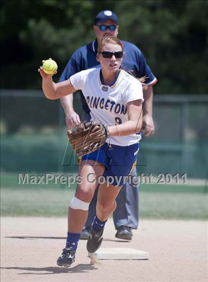 Thumbnail 2 in East Surry vs. Princeton (NCHSAA 1A  Quarterfinal) photogallery.