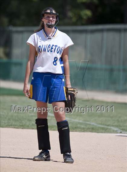 Thumbnail 3 in East Surry vs. Princeton (NCHSAA 1A  Quarterfinal) photogallery.