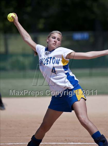 Thumbnail 1 in East Surry vs. Princeton (NCHSAA 1A  Quarterfinal) photogallery.