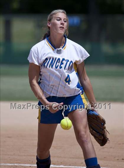 Thumbnail 3 in East Surry vs. Princeton (NCHSAA 1A  Quarterfinal) photogallery.