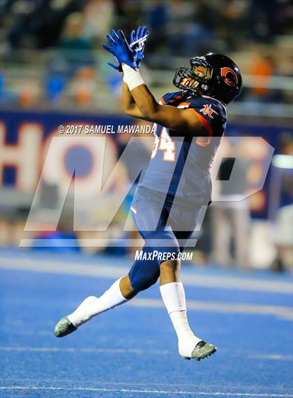 Thumbnail 3 in Chaminade vs Orange Lutheran (CIF SS Playoff) photogallery.