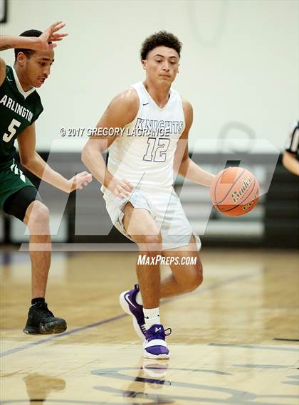 Thumbnail 2 in Arlington vs. Independence photogallery.