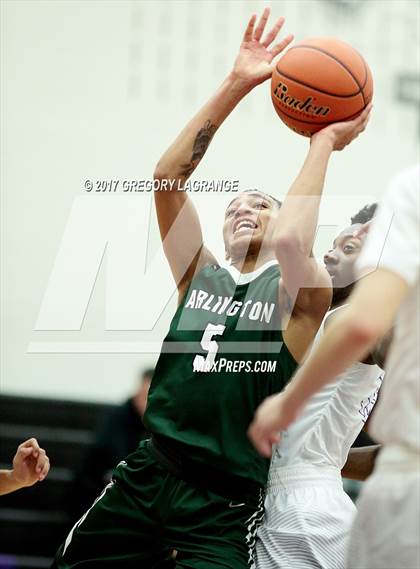 Thumbnail 1 in Arlington vs. Independence photogallery.