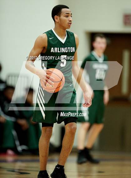 Thumbnail 2 in Arlington vs. Independence photogallery.