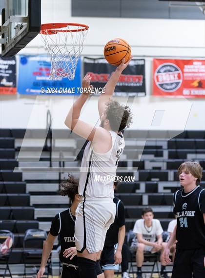 Thumbnail 3 in Villa Park @ Foothill photogallery.