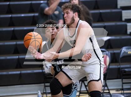 Thumbnail 1 in Villa Park @ Foothill photogallery.