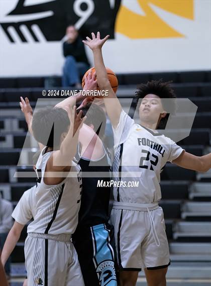 Thumbnail 2 in Villa Park @ Foothill photogallery.