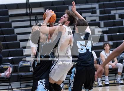 Thumbnail 1 in Villa Park @ Foothill photogallery.