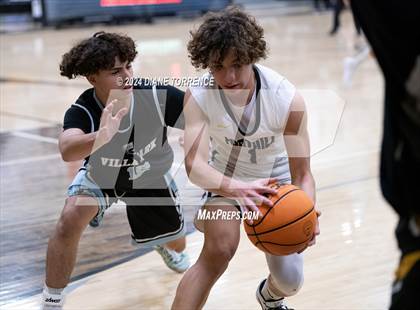 Thumbnail 1 in Villa Park @ Foothill photogallery.