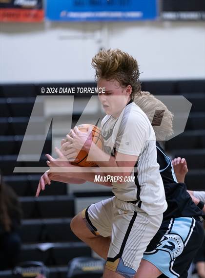 Thumbnail 3 in Villa Park @ Foothill photogallery.