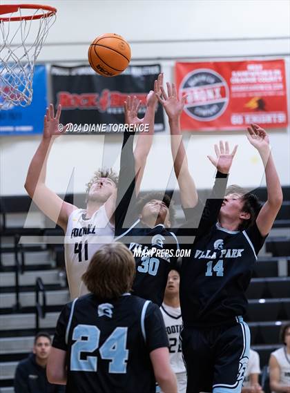 Thumbnail 1 in Villa Park @ Foothill photogallery.