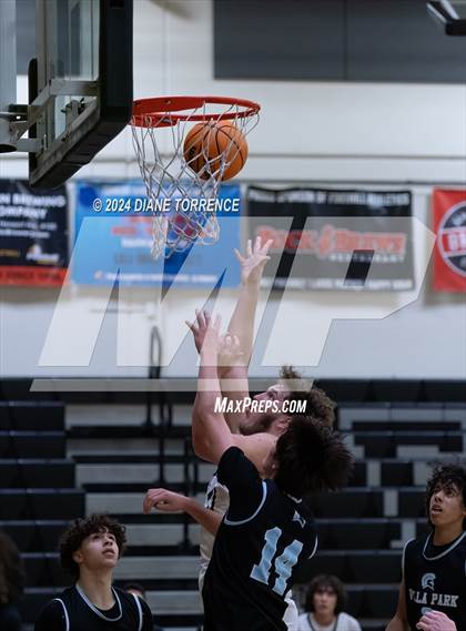 Thumbnail 2 in Villa Park @ Foothill photogallery.