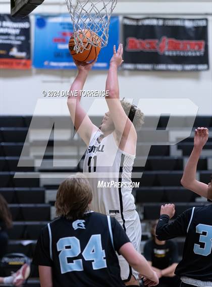 Thumbnail 1 in Villa Park @ Foothill photogallery.