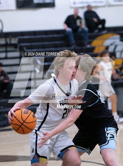 Thumbnail 3 in Villa Park @ Foothill photogallery.