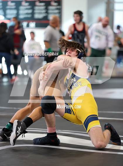 Thumbnail 3 in CIF-CS D4 Section Championships Round 1 photogallery.
