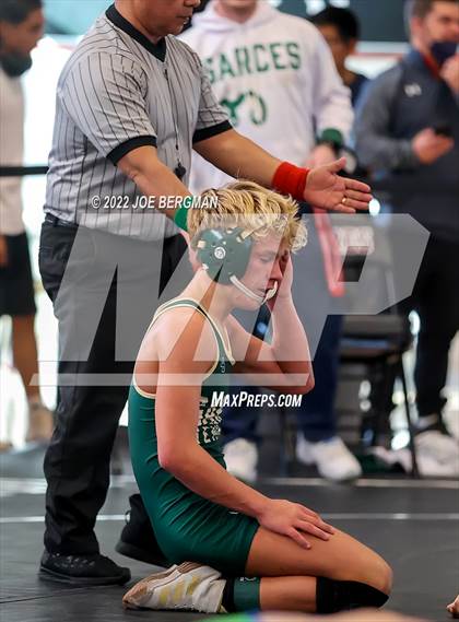 Thumbnail 3 in CIF-CS D4 Section Championships Round 1 photogallery.