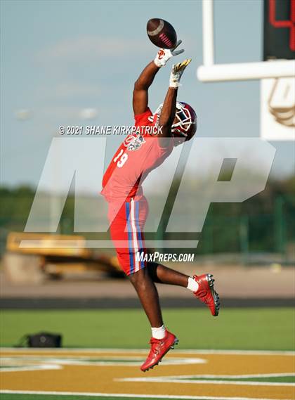 Thumbnail 1 in Duncanville @ Desoto photogallery.