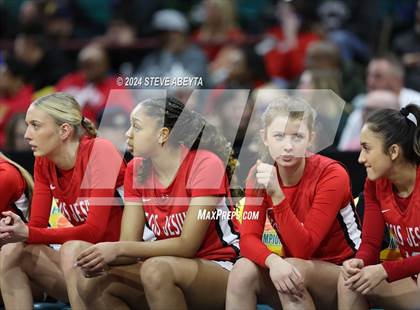 Thumbnail 3 in Regis Jesuit vs. Cherry Creek (CHSAA 6A Great 8) photogallery.