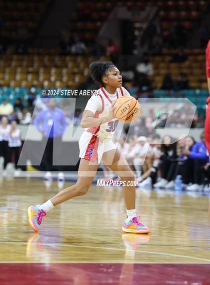 Thumbnail 1 in Regis Jesuit vs. Cherry Creek (CHSAA 6A Great 8) photogallery.