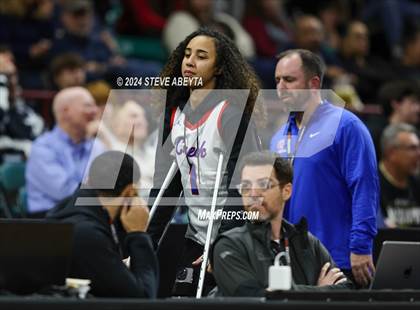 Thumbnail 1 in Regis Jesuit vs. Cherry Creek (CHSAA 6A Great 8) photogallery.