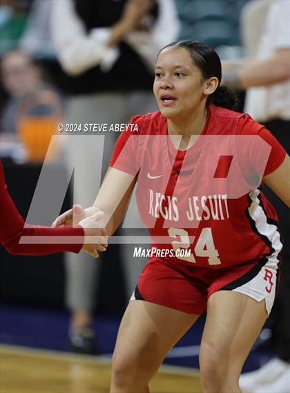 Thumbnail 1 in Regis Jesuit vs. Cherry Creek (CHSAA 6A Great 8) photogallery.