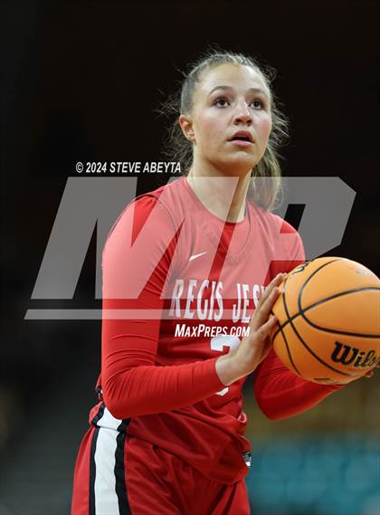 Thumbnail 2 in Regis Jesuit vs. Cherry Creek (CHSAA 6A Great 8) photogallery.