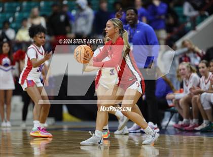 Thumbnail 2 in Regis Jesuit vs. Cherry Creek (CHSAA 6A Great 8) photogallery.