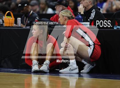 Thumbnail 2 in Regis Jesuit vs. Cherry Creek (CHSAA 6A Great 8) photogallery.