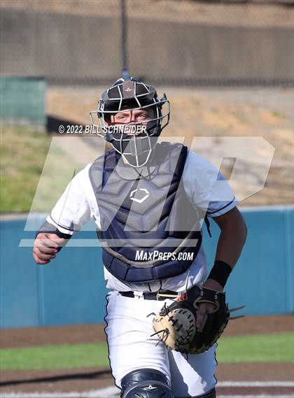 Thumbnail 3 in Marin Catholic vs. Washington (CIF NCS Division 2 First Round) photogallery.