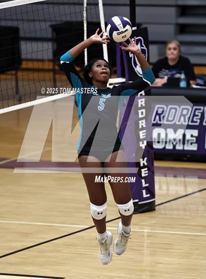 Thumbnail 3 in Cox Mill @ Ardrey Kell photogallery.