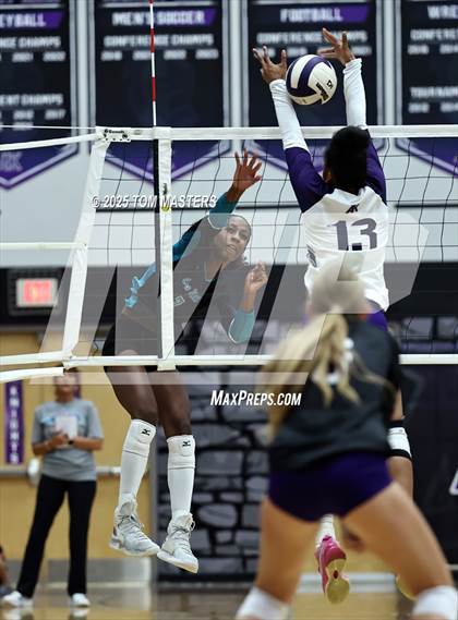 Thumbnail 2 in Cox Mill @ Ardrey Kell photogallery.
