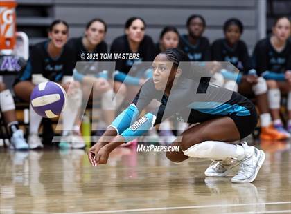 Thumbnail 3 in Cox Mill @ Ardrey Kell photogallery.