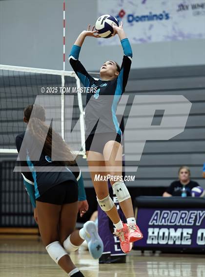 Thumbnail 2 in Cox Mill @ Ardrey Kell photogallery.