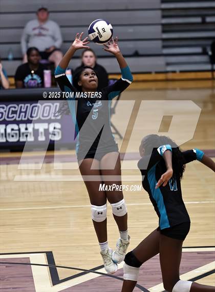 Thumbnail 3 in Cox Mill @ Ardrey Kell photogallery.
