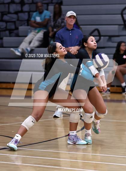 Thumbnail 1 in Cox Mill @ Ardrey Kell photogallery.