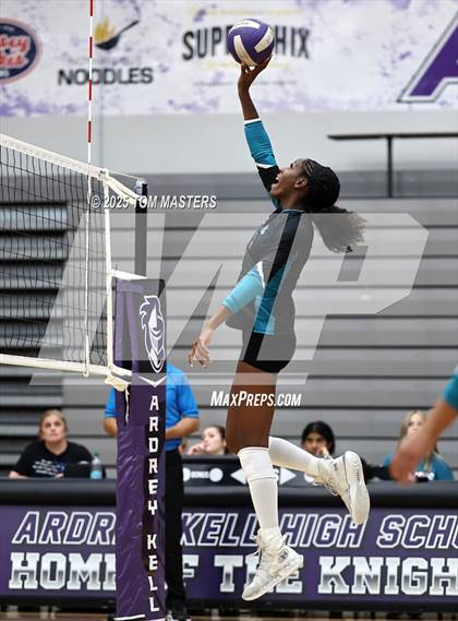 Thumbnail 2 in Cox Mill @ Ardrey Kell photogallery.