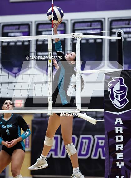 Thumbnail 1 in Cox Mill @ Ardrey Kell photogallery.