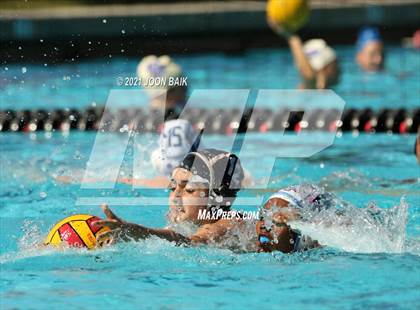 Thumbnail 3 in Archbishop Mitty vs Valley Christian (St. Francis Invitational) photogallery.