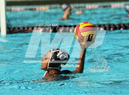 Thumbnail 2 in Archbishop Mitty vs Valley Christian (St. Francis Invitational) photogallery.