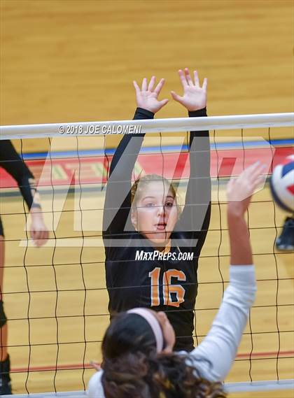 Thumbnail 3 in Brennan vs Steele (NEISD Volleyball Tournament) photogallery.
