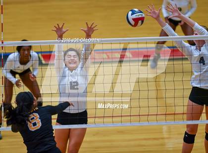 Thumbnail 2 in Brennan vs Steele (NEISD Volleyball Tournament) photogallery.