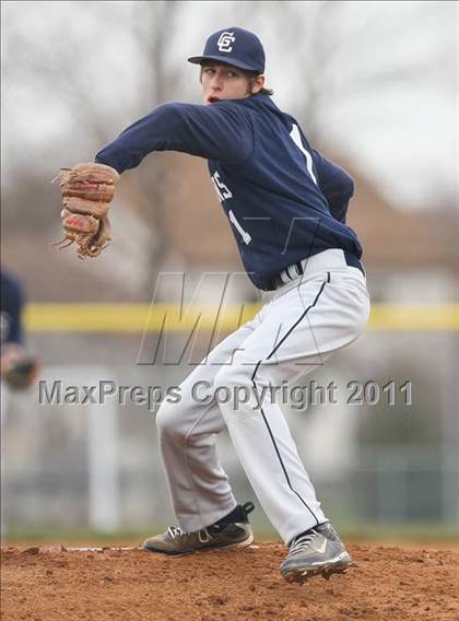 Thumbnail 3 in Mendon vs. Gates Chili photogallery.