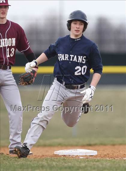Thumbnail 3 in Mendon vs. Gates Chili photogallery.